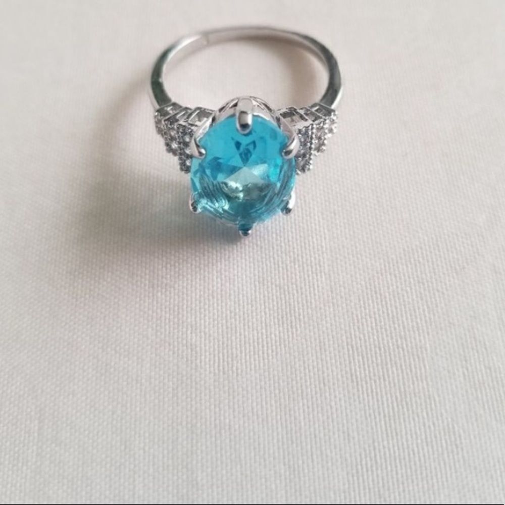 Simulated Blue Topaz & Sterling Silver Ring - Picture 3 of 11